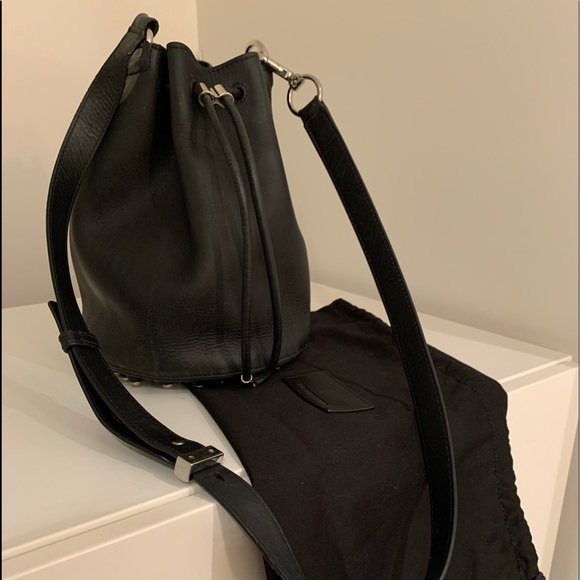 Bucket bag - Picture 2 of 14